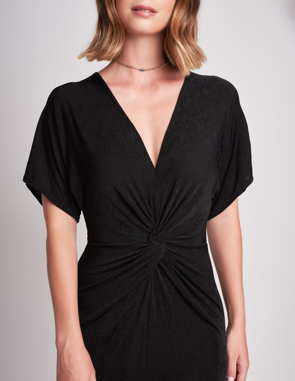 Vestido Midi con Apertura en Pierna: Seducción en V