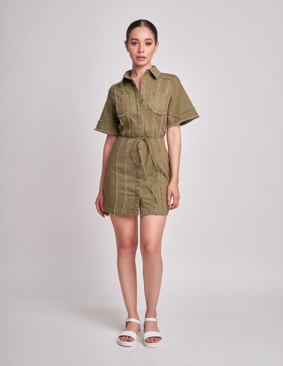 Vestido Verde de Mezclilla: Estilo Camisero y Stretch