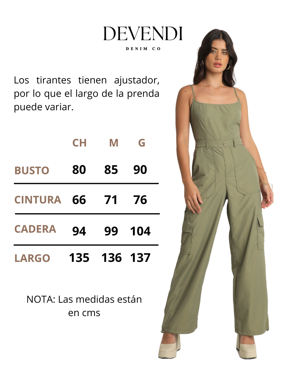 Jumpsuit Verde Repelente al Agua con Pantalón Wide Leg Convertible a Jogger