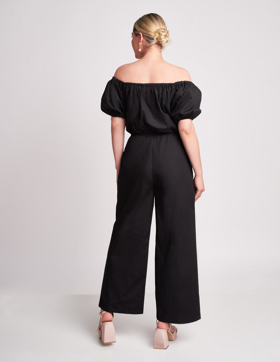 Palazzo Strapless: Frescura y Estilo en Pantalón Recto