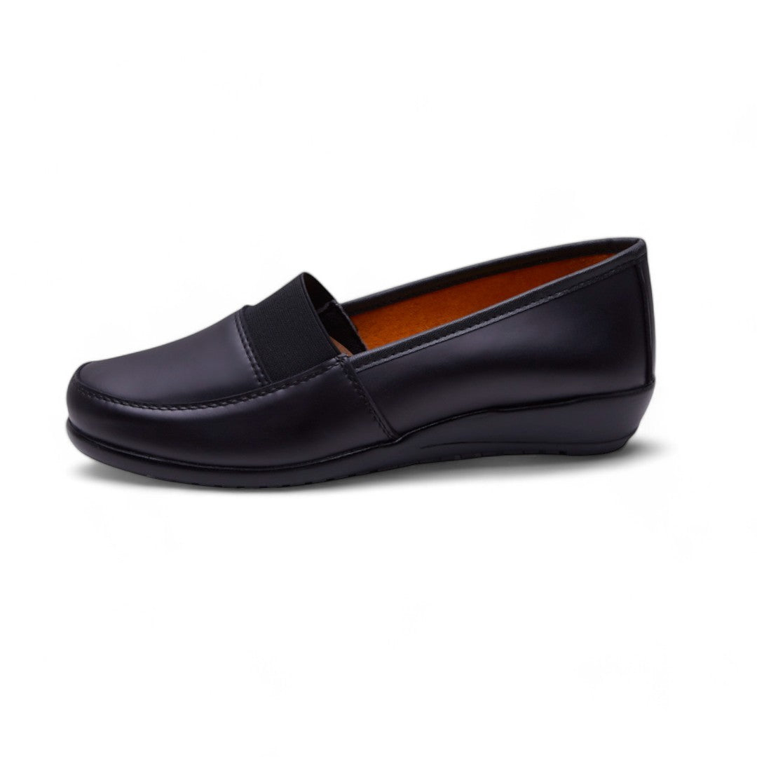 Zapato Negro Piel con Elástico y Plataforma dv2925
