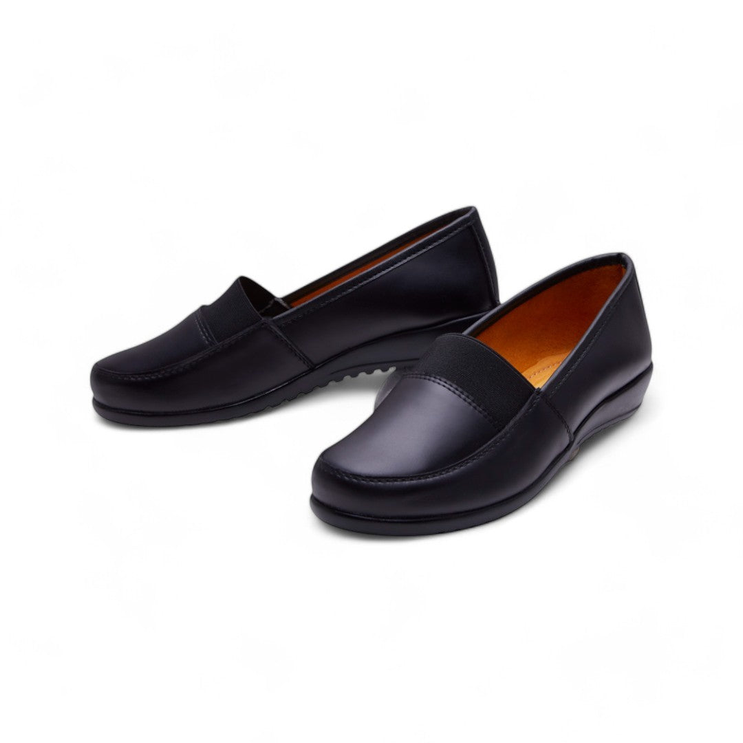 Zapato Negro Piel con Elástico y Plataforma dv2925