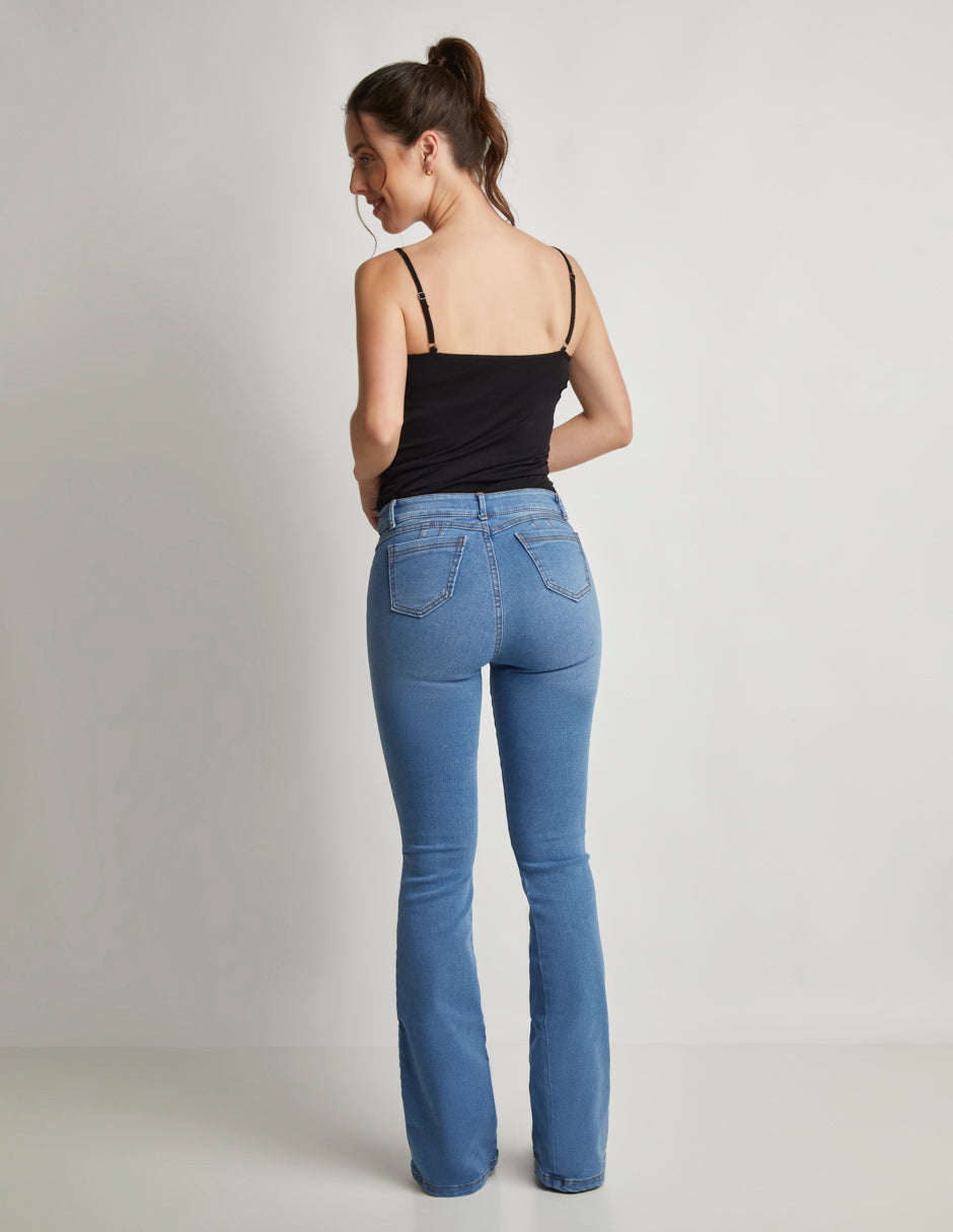 Jeans Azul Mujer, Mezclilla Acampanado Stone Claro con Stretch - Estilo Vaquero.