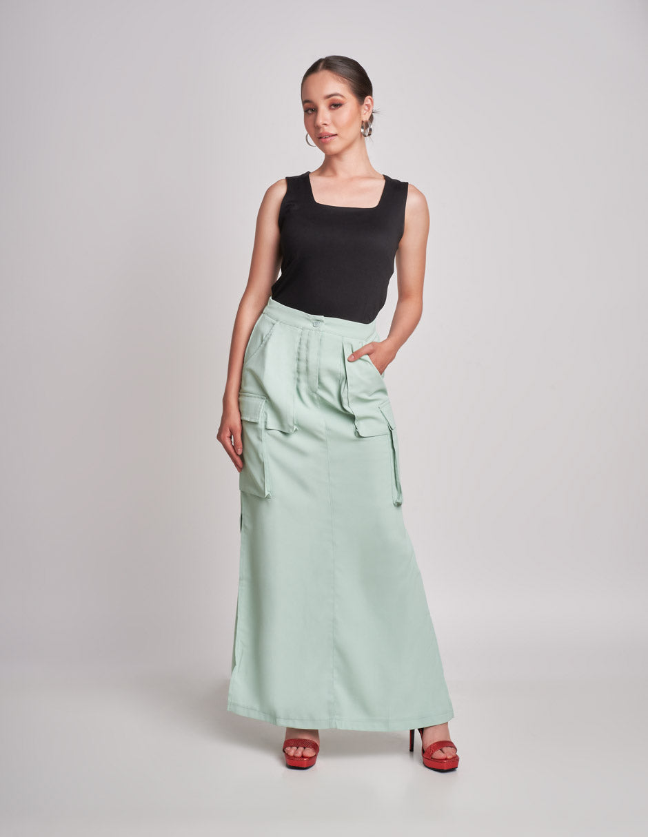 Falda Tiro Alto Color Aqua: Cargo para un Look Fresco