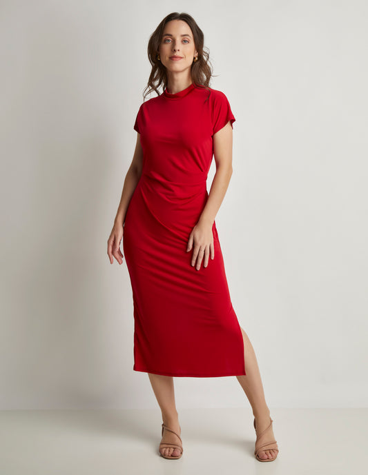 Vestido Rojo Entallado: Formalidad y Comodidad con Tela Stretch