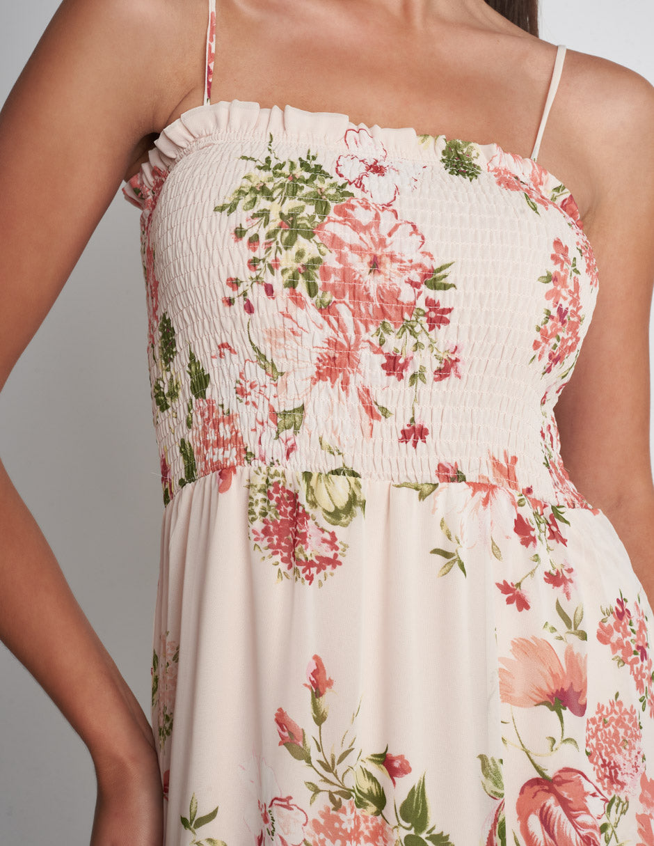 Vestido largo para mujer de tela ligera en color blanco con estampado de flores