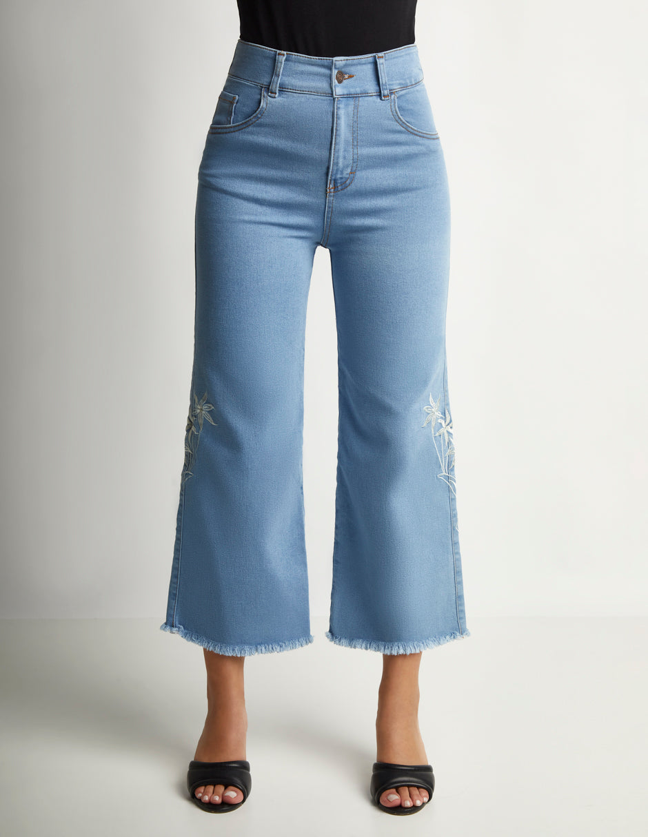 Jeans Wide Leg Azul con Bordado: Stretch