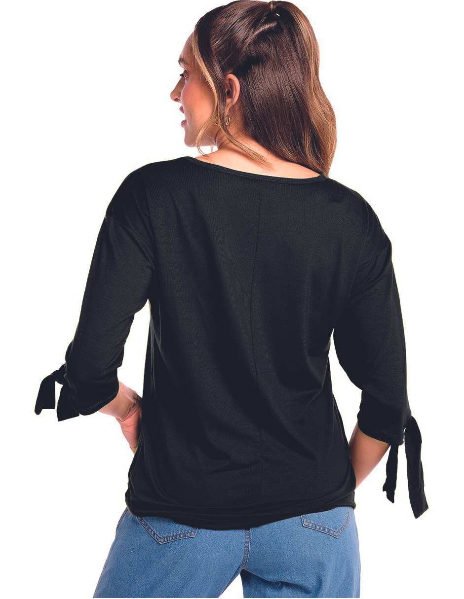 Blusa Negra: Tela Ligera, Stretch, Cuello Redondo, Básica