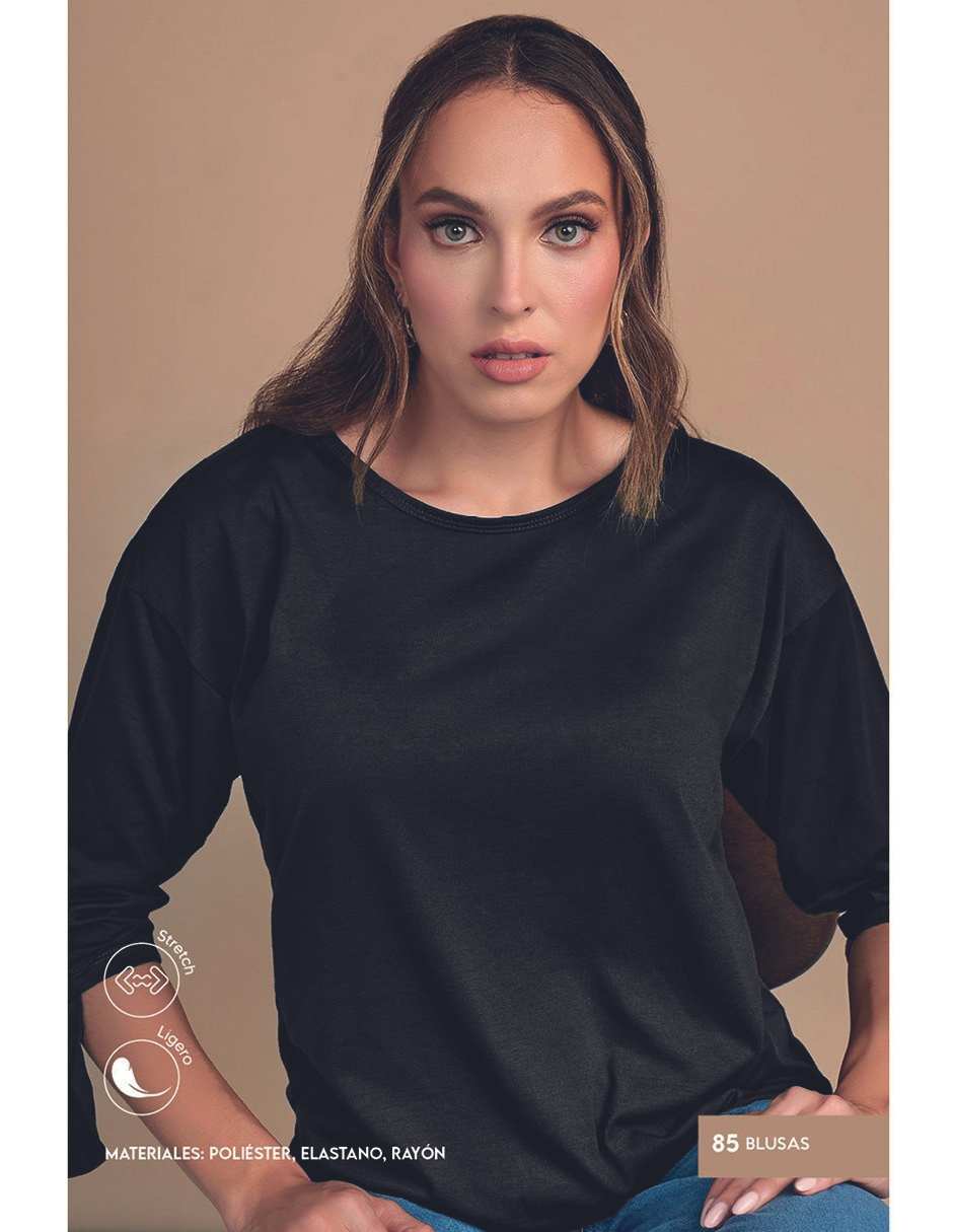 Blusa Negra: Tela Ligera, Stretch, Cuello Redondo, Básica